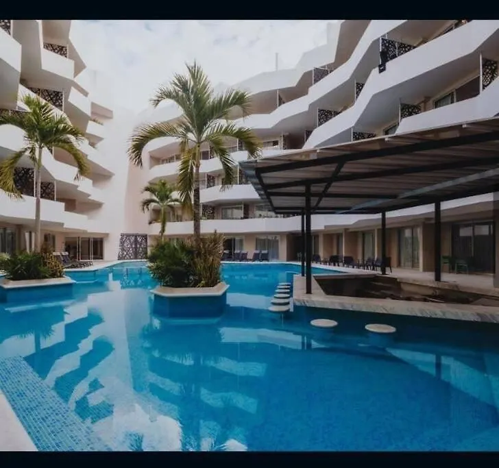 2Bed Apartment 500M From Beach Playa del Carmen